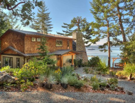 Thetis Island Oceanfront Renovation