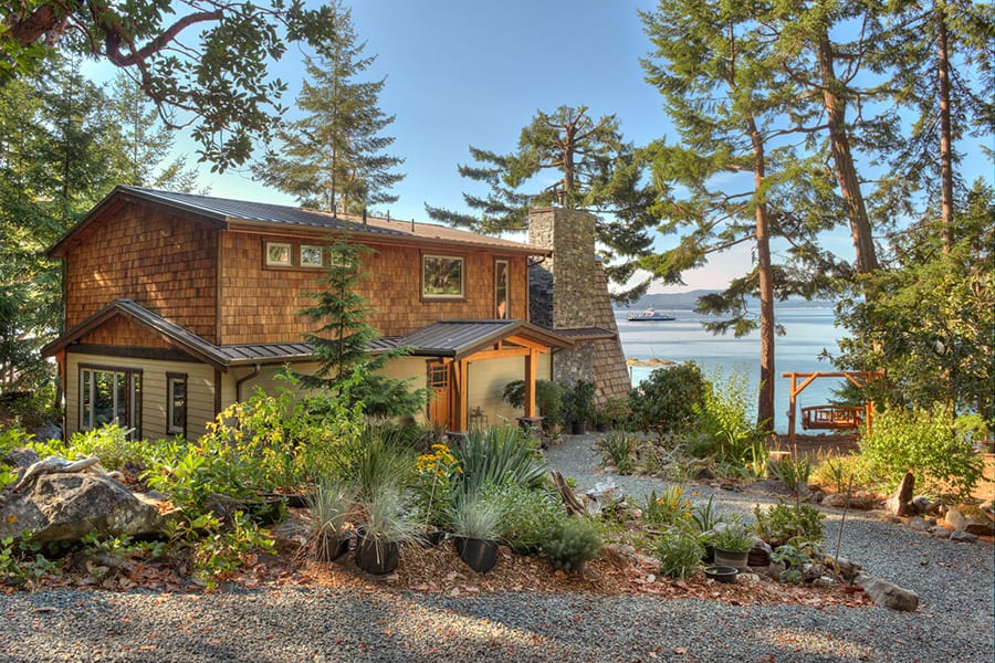 beautiful oceanfront custom home exterior