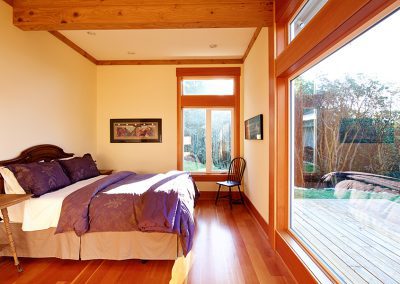 custom rancher millwork bedroom window