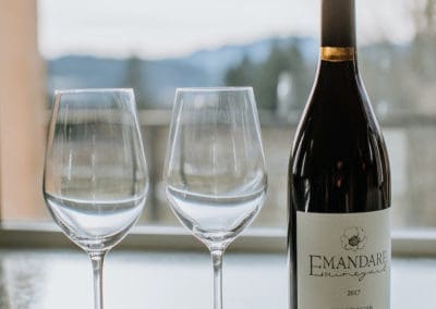 emandare vineyards wine bed and breakfast