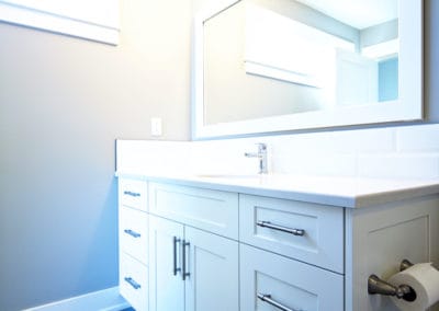 custom home bathroom vanity