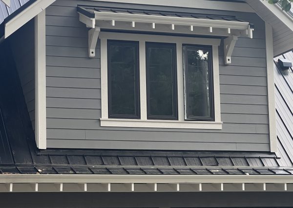 custom details on carriage home
