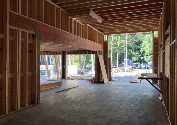 oversized garage in maple bay