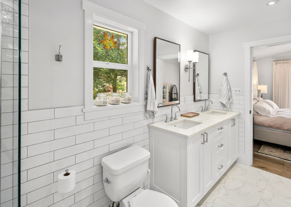 Master ensuite white with subway tile