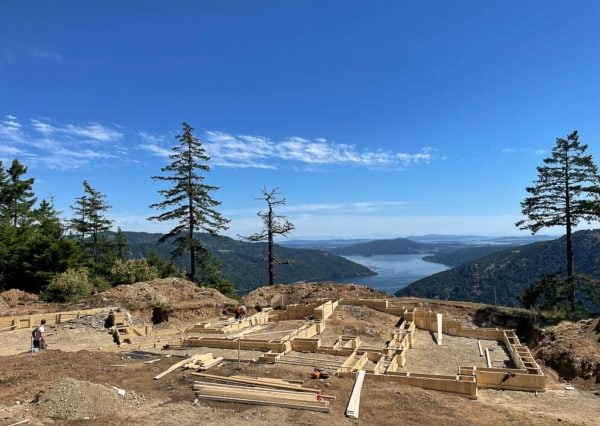 Views of ocean from under construction home