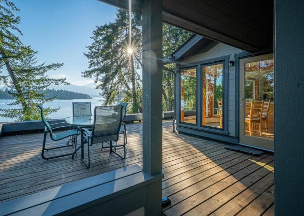 Ocean views from exterior deck