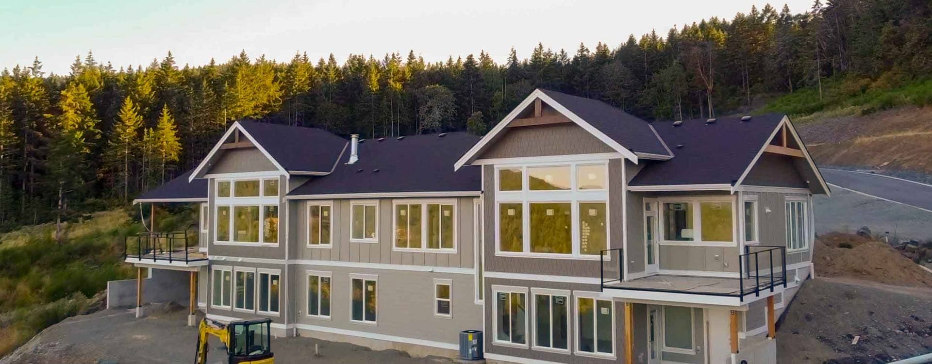 Seascape-Duplex-header Seascape Duplex North Cowichan