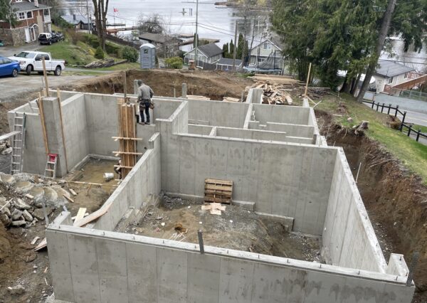 Foundation walls