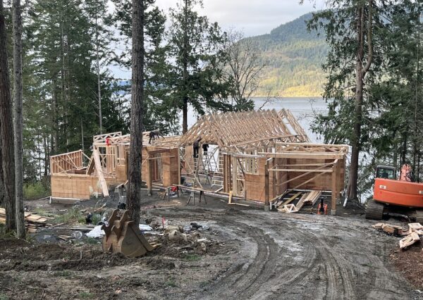 Custom home builder Maple Bay