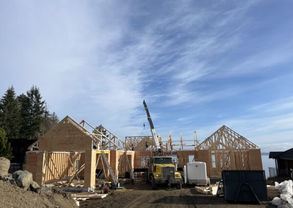 Landing trusses in Mill Bay