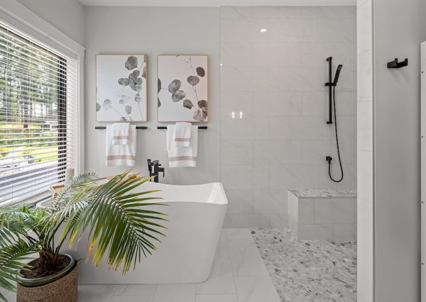 Bathroom tile ideas in master bathroom