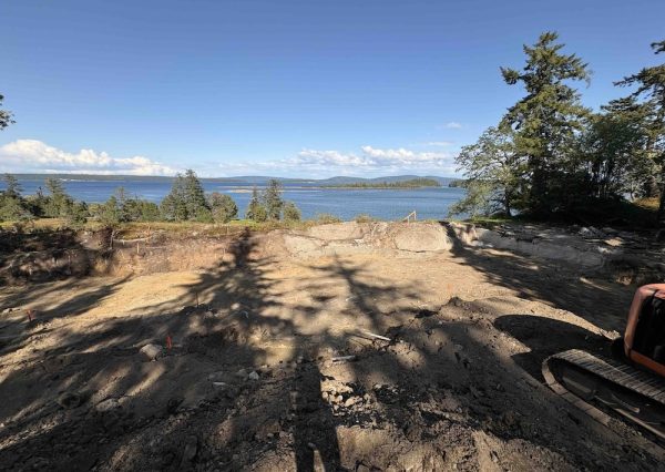 oceanfront building lot in chemainus