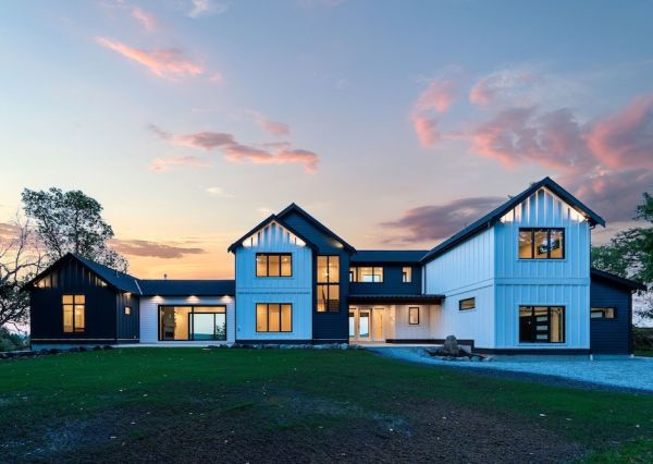 The Inlet oceanfront custom home in Chemainus, BC at sunset